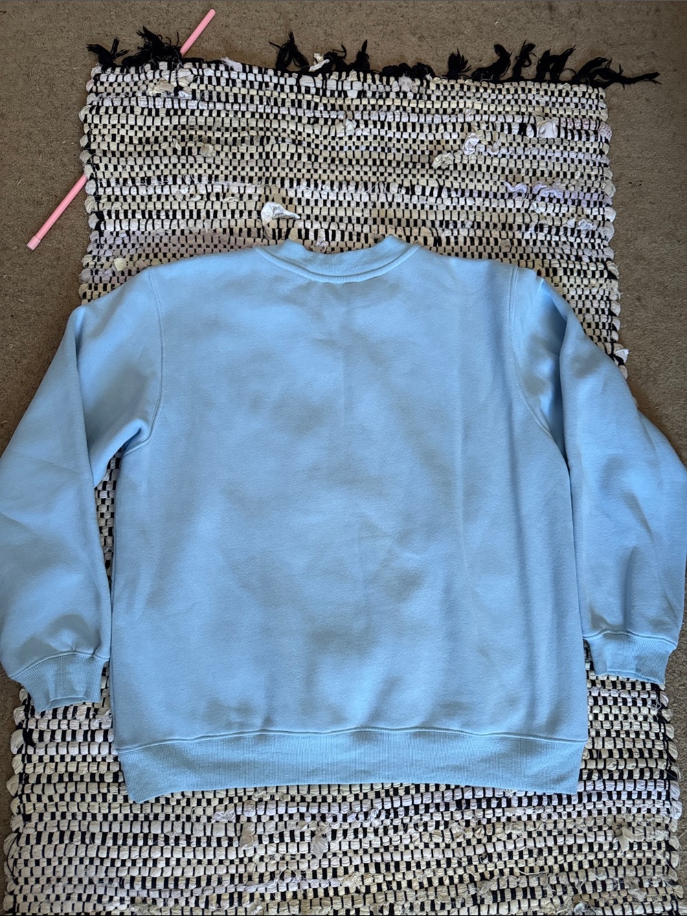 White fox crewneck -baby blue - Picture 4 of 4
